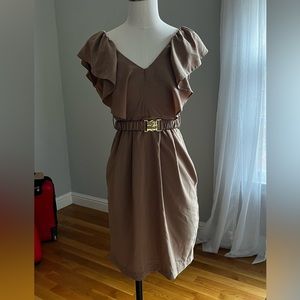 Super cute dress with belt
